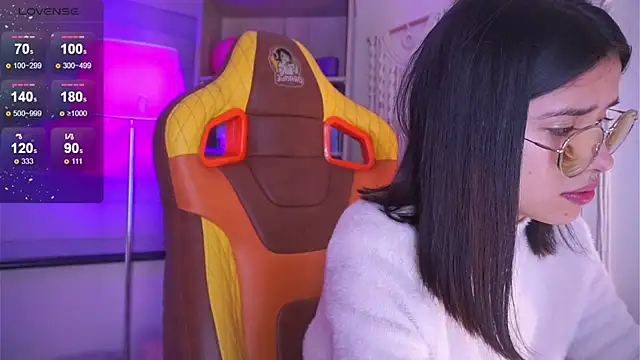 Lana Dreams  online show from November 29, 12:57 am