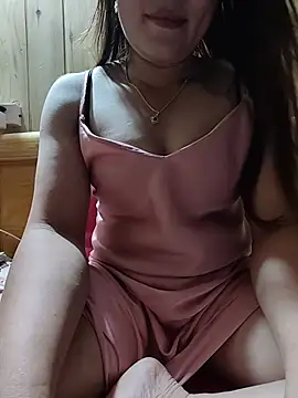 Snapshot of phungtiti chatting on June 28, 1:28 pm phungtiti online show from June 28, 1:28 pm