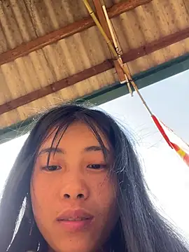 EmLy02 online show from January 19, 2:37 am