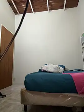 Diabloproducciones online show from February 10, 10:30 am