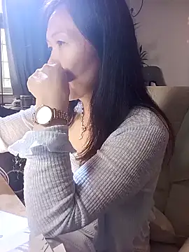 Joanna1122 online show from December 3, 1:46 am