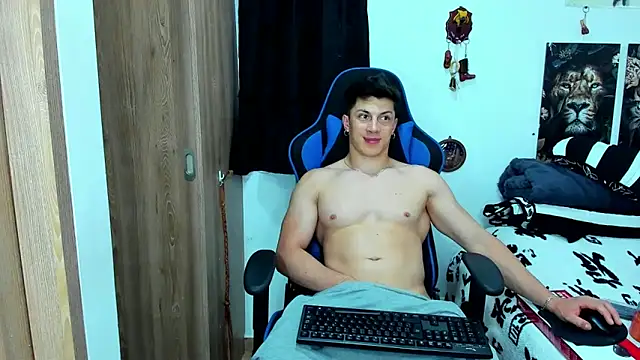 javiersexymann online show from February 12, 10:26 pm