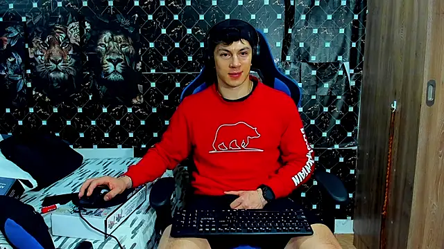 javiersexymann online show from March 31, 4:35 am