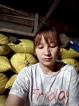 Mini3333 online show from April 9, 10:15 pm