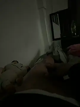 Manuel99boy online show from October 19, 6:47 am