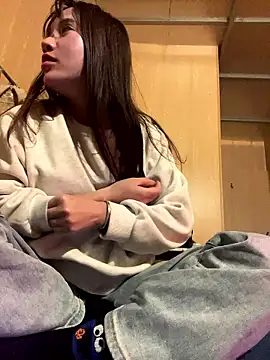 Pusy wett online show from January 13, 8:30 am