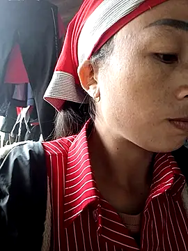 lucybaby00 online show from October 25, 3:14 am