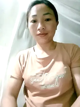 lucybaby00 online show from March 30, 10:33 pm