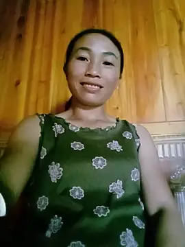Snapshot of lucybaby00 chatting on July 18, 5:55 am lucybaby00 online show from July 18, 5:55 am