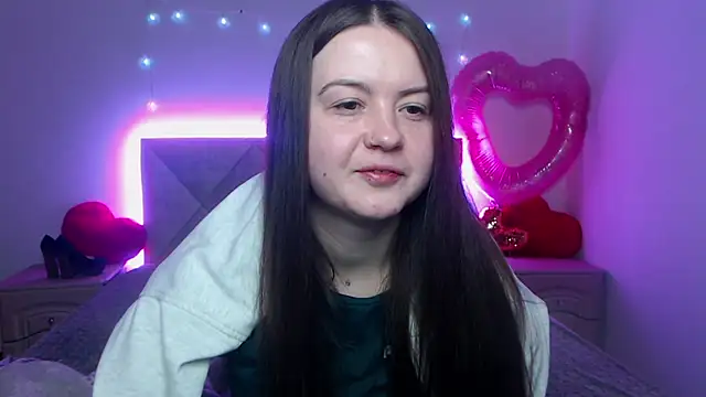 MavkaCute online show from February 16, 7:10 pm