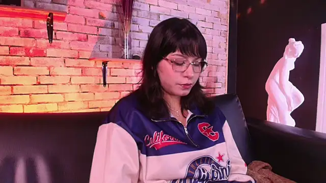 kitty malach online show from March 22, 3:21 am