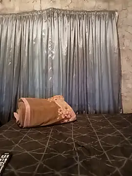 small D94 online show from February 18, 6:59 pm