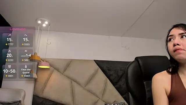 SaraWagner  online show from November 24, 12:32 am