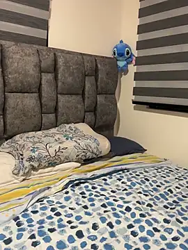 Snapshot of MacaW09 chatting on November 26, 11:06 pm MacaW09 online show from November 26, 11:06 pm