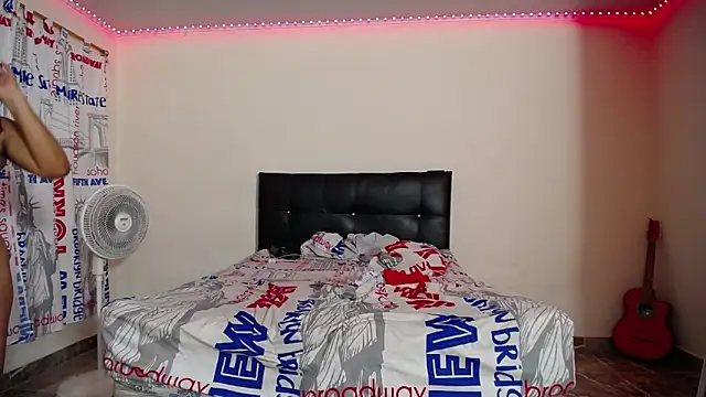 alohacamgirl online show from November 13, 9:58 pm