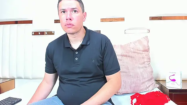 CandyandSteven online show from November 5, 2:55 am