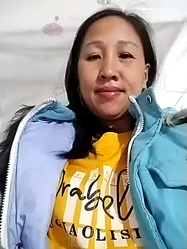 cute love00 online show from February 3, 10:48 pm