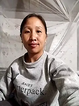 cute love00 online show from February 17, 10:23 am