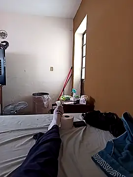 Snapshot of ReyesSau chatting on November 4, 3:33 pm ReyesSau online show from November 4, 3:33 pm