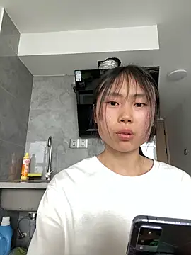 Snapshot of xiaoya8866 chatting on May 30, 5:26 am xiaoya8866 online show from May 30, 5:26 am
