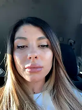 bbgurlnickii online show from November 10, 10:09 pm