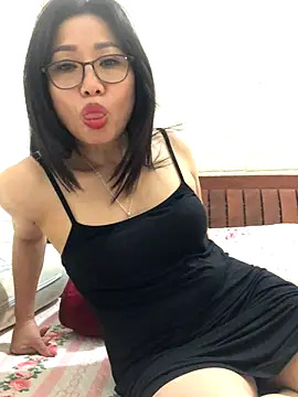 Vitamin sexy online show from November 30, 10:52 am