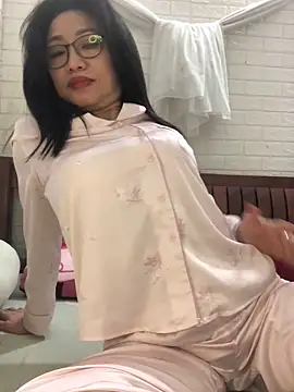 Vitamin sexy online show from December 14, 7:14 am