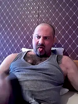 Snapshot of _NEREZA_ chatting on April 26, 1:53 pm NEREZA online show from April 26, 1:53 pm