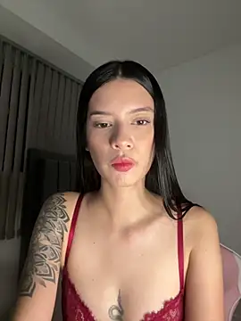 giasteele online show from March 3, 1:01 am