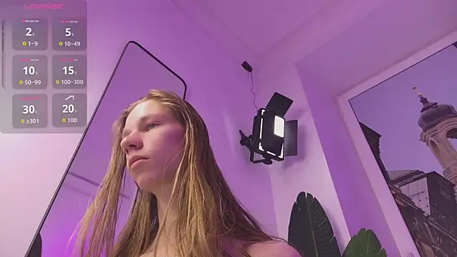 TheodoreMcLovin online show from September 10, 5:07 am