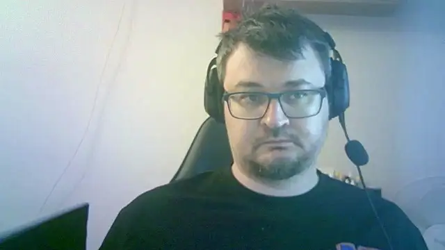 Snapshot of SirAbuser chatting on July 17, 9:16 am SirAbuser online show from July 17, 9:16 am