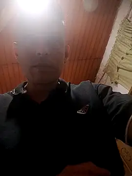 JuceAn14 online show from November 23, 4:56 am