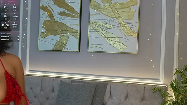 ellette   online show from February 7, 7:39 pm