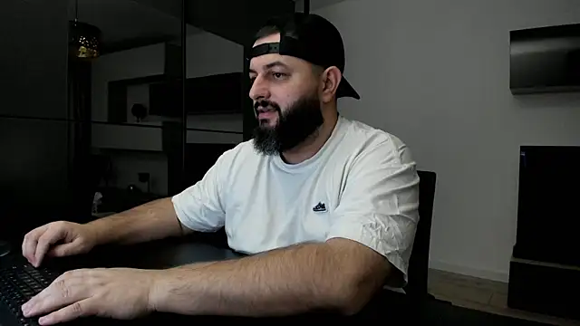 DravenPeak online show from March 1, 8:44 pm