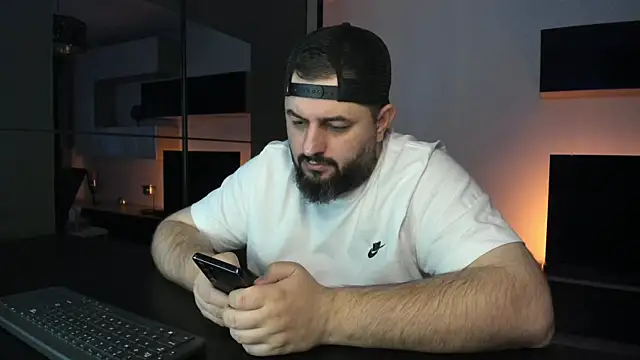 DravenPeak online show from April 12, 5:07 pm