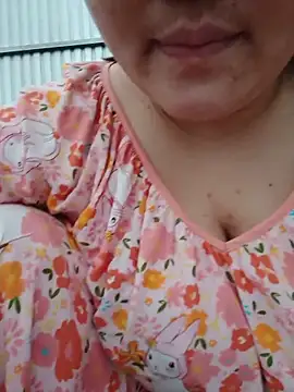  Babyrose  online show from May 28, 8:22 am