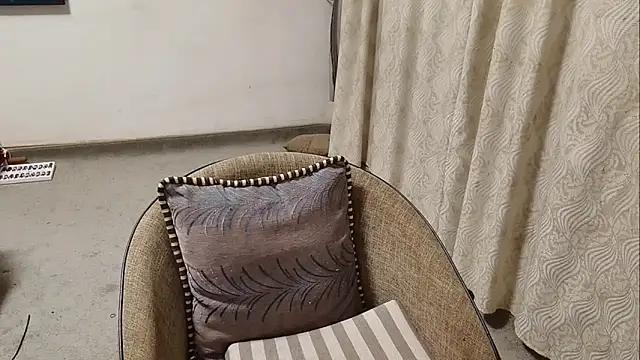 Shi luo2025 online show from September 17, 3:46 pm