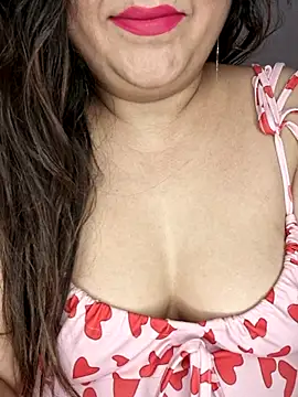 indian-hotmilfs online show from March 29, 7:03 pm