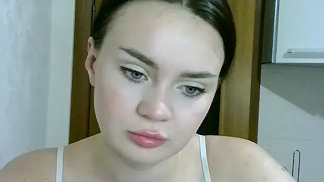 Bonny Candy online show from October 28, 8:55 pm