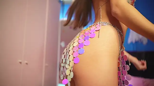 alexxisrae online show from October 31, 7:31 am