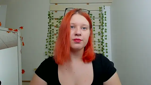 ScarletVixen  online show from October 10, 6:51 pm