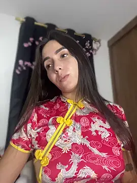 Snapshot of Scarlett05 chatting on July 3, 1:56 am Scarlett05 online show from July 3, 1:56 am