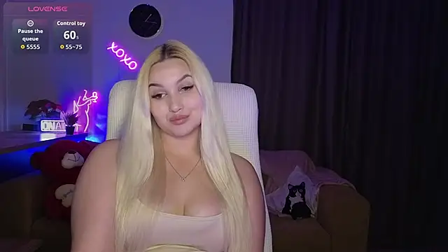 Snapshot of adrelaxina chatting on May 28, 6:16 pm adrelaxina online show from May 28, 6:16 pm