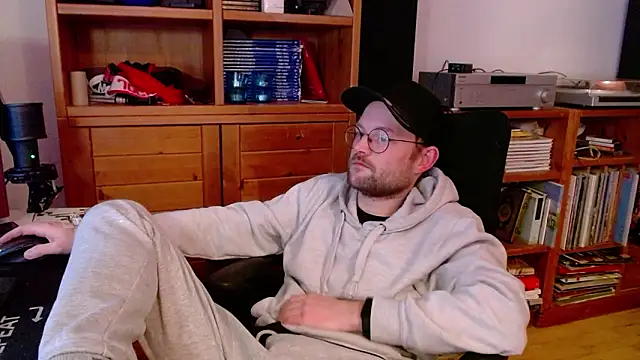 Snapshot of ChefDeLust chatting on February 3, 4:45 pm ChefDeLust online show from February 3, 4:45 pm