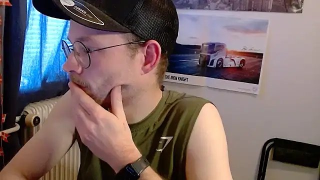 Snapshot of ChefDeLust chatting on February 15, 2:47 pm ChefDeLust online show from February 15, 2:47 pm