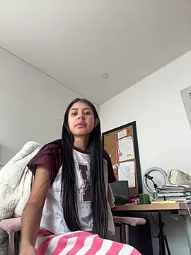 Victoria alson online show from April 5, 1:19 pm