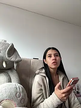 Snapshot of Victoria_alson chatting on July 18, 2:10 pm Victoria alson online show from July 18, 2:10 pm