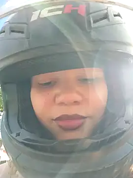 SirenRouge 69 online show from November 26, 8:21 pm