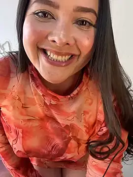 amaia monet online show from April 18, 7:58 pm