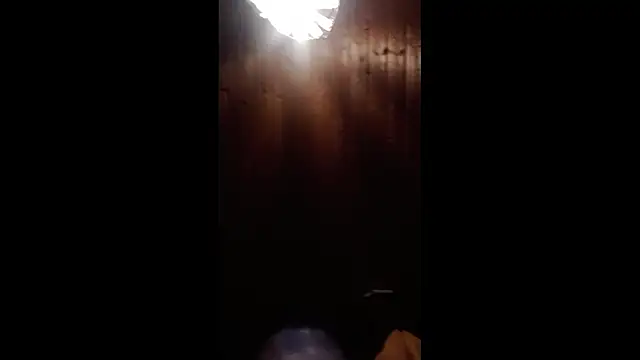 Snapshot of Halloalbert889 chatting on November 8, 7:56 pm Halloalbert889 online show from November 8, 7:56 pm